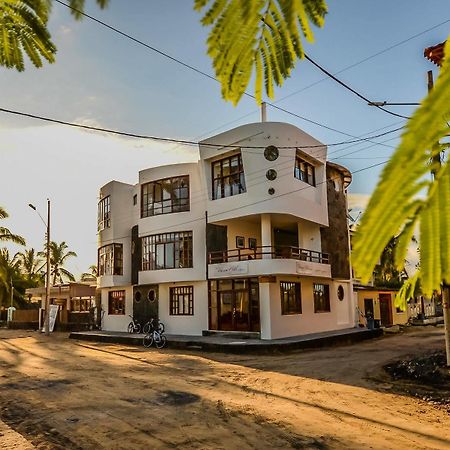 Hotel Volcano Puerto Villamil Exterior foto